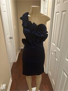 One-Shoulder Navy Floral Appliqué Cocktail Dress